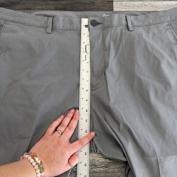 Tommy Bahama Gray Micro Houndstooth Mens 40x30 Performance Stretch Chino Pants - Picture 10 of 12